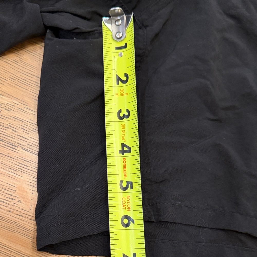 Patagonia Men's Shorts - Picture 8 of 8